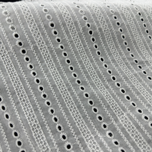 Professional Supplier Comfortable Plain Dyed Cotton Embroidery Material For Daily Garment