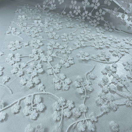 Manufacturer Supplier Elegant Embroidered Lace Fabric For Women Garment