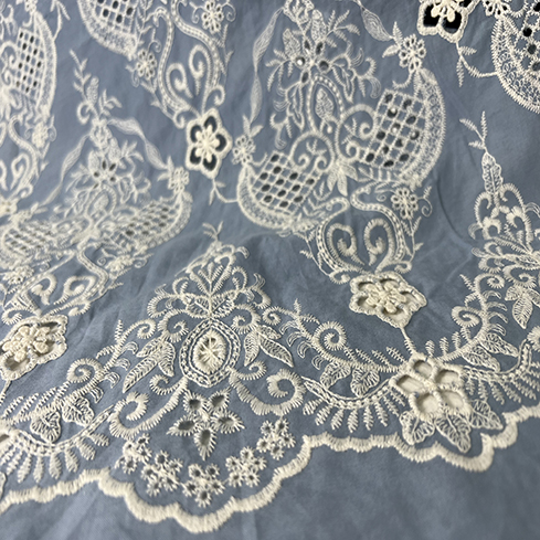 Best Selling Low Price Embroidered Cotton Eyelet Fabric For Woman Garment