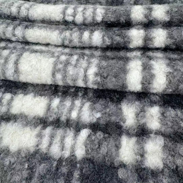 FZ-24058 Printed 100% Poly High Quality Knitted Fleece Fabric