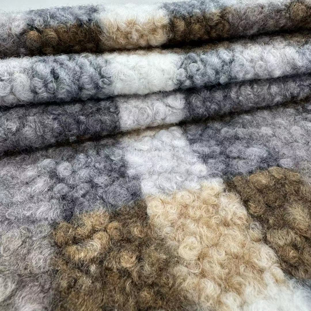 FZ-24065 Printed 100% Poly High Quality Knitted Fleece Fabric