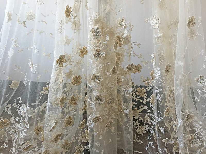 Why Party Lace Fabrics Usually Use High-Grade Fiber Materials?