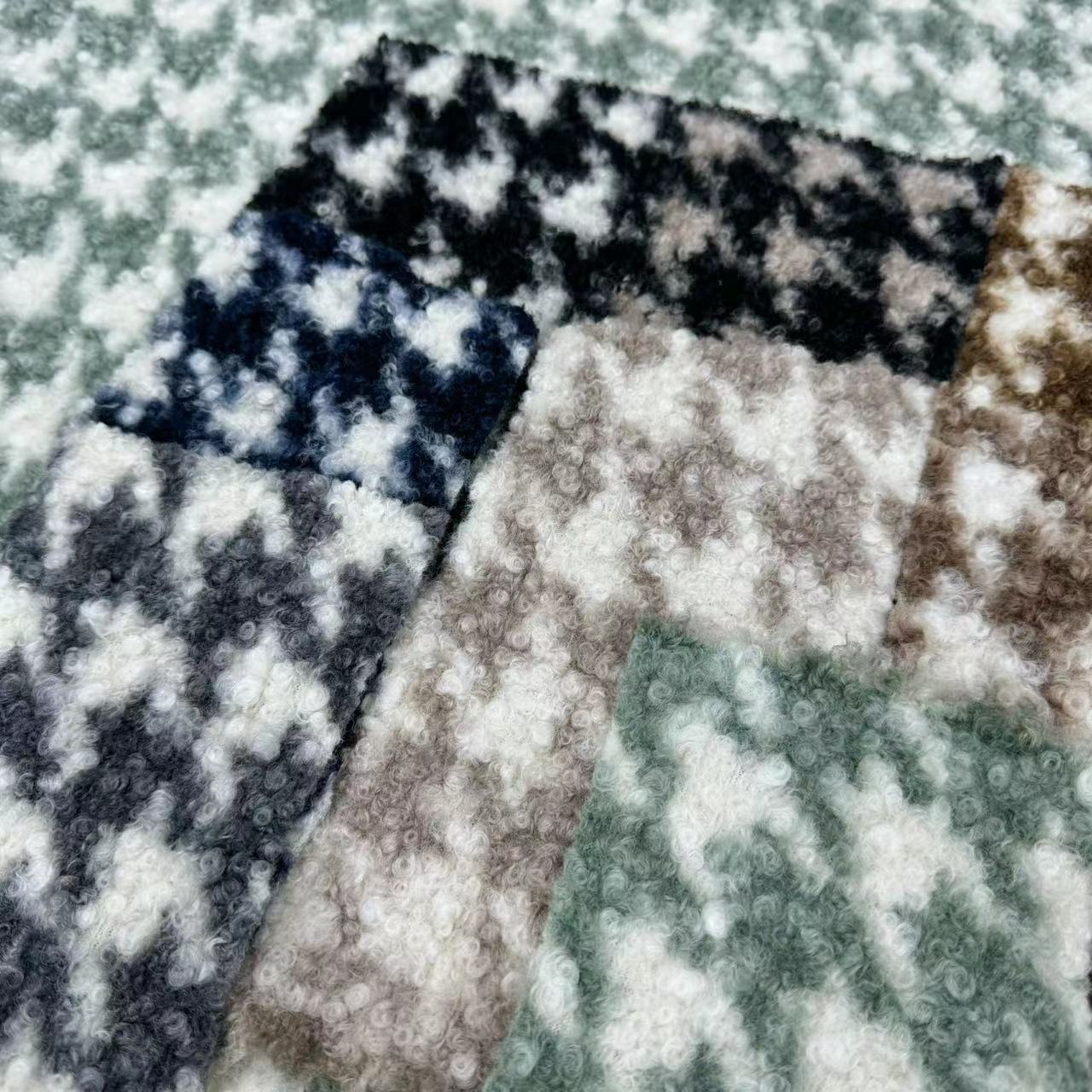 FZ-24068 Printed 100% Poly High Quality Knitted Fleece Fabric