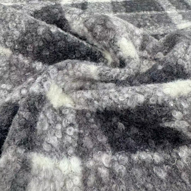 FZ-24067 Printed 100% Poly High Quality Knitted Fleece Fabric