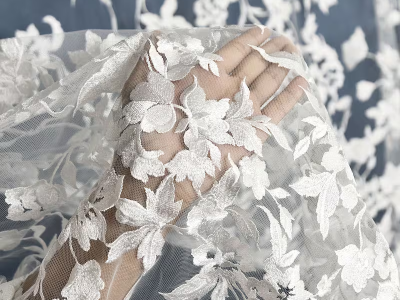 How To Choose Bridal Lace Fabric？