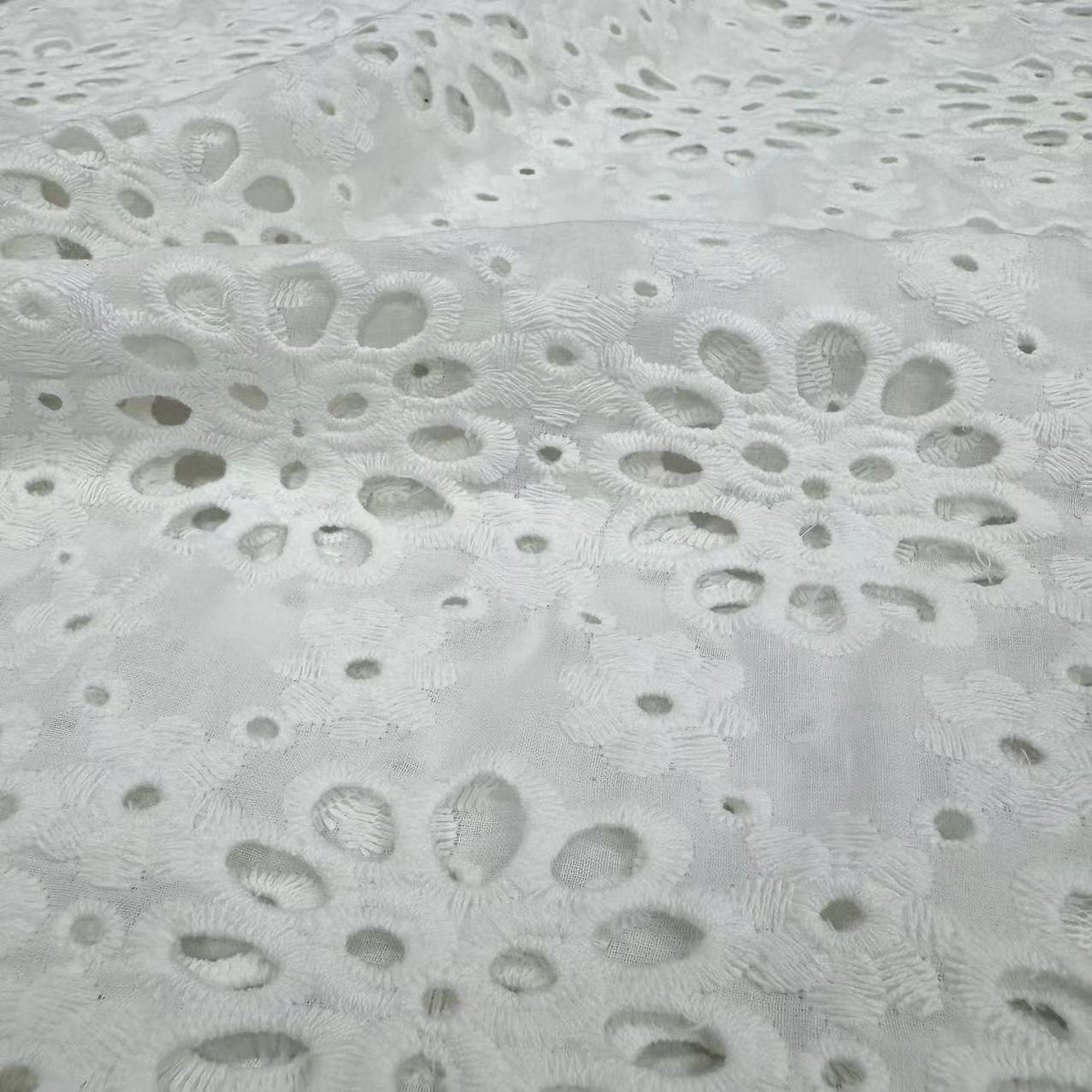 HDX-225 Machine Eyelet Embroidery Cotton fabric