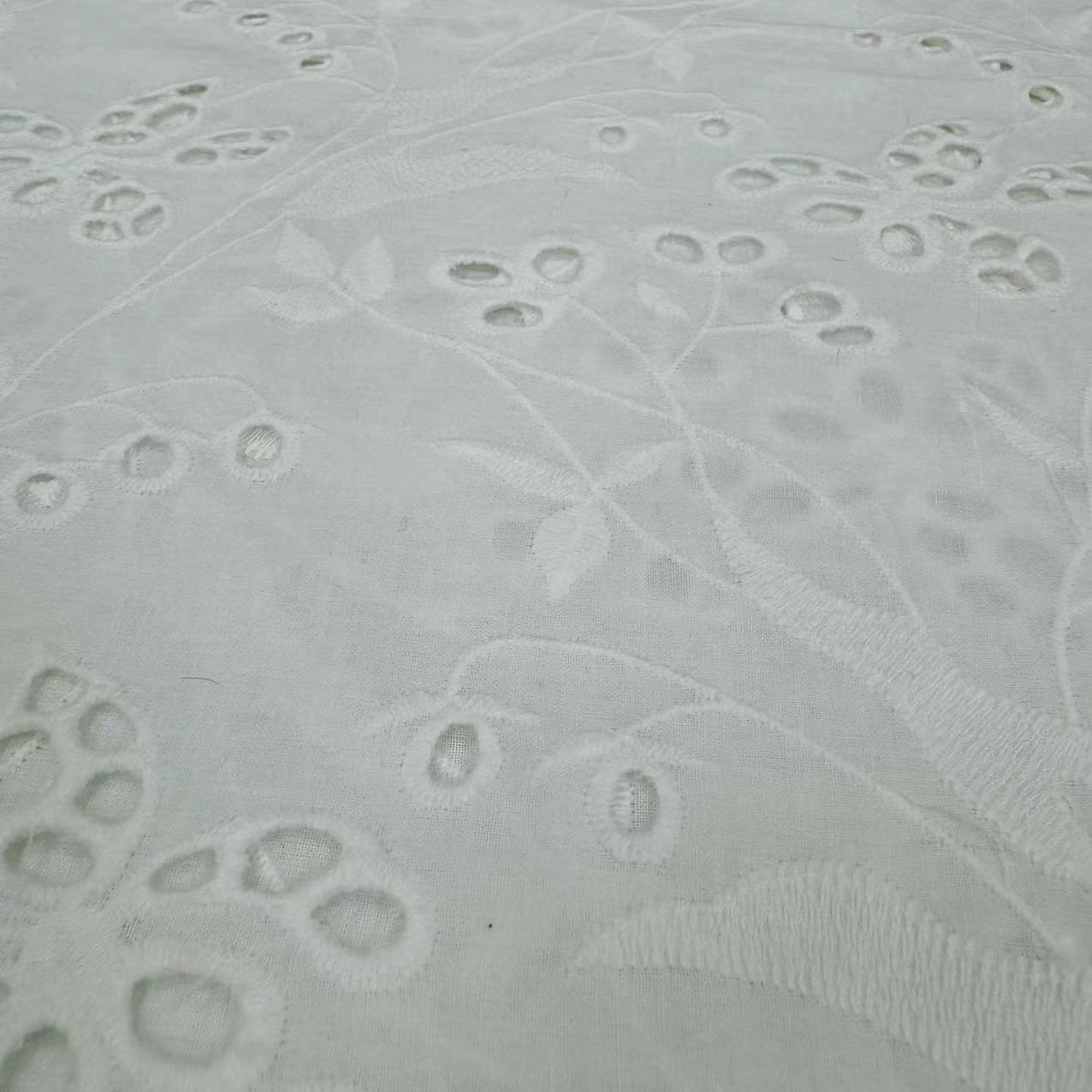 HDX-24070 Eyelet Embroidery Cotton fabric