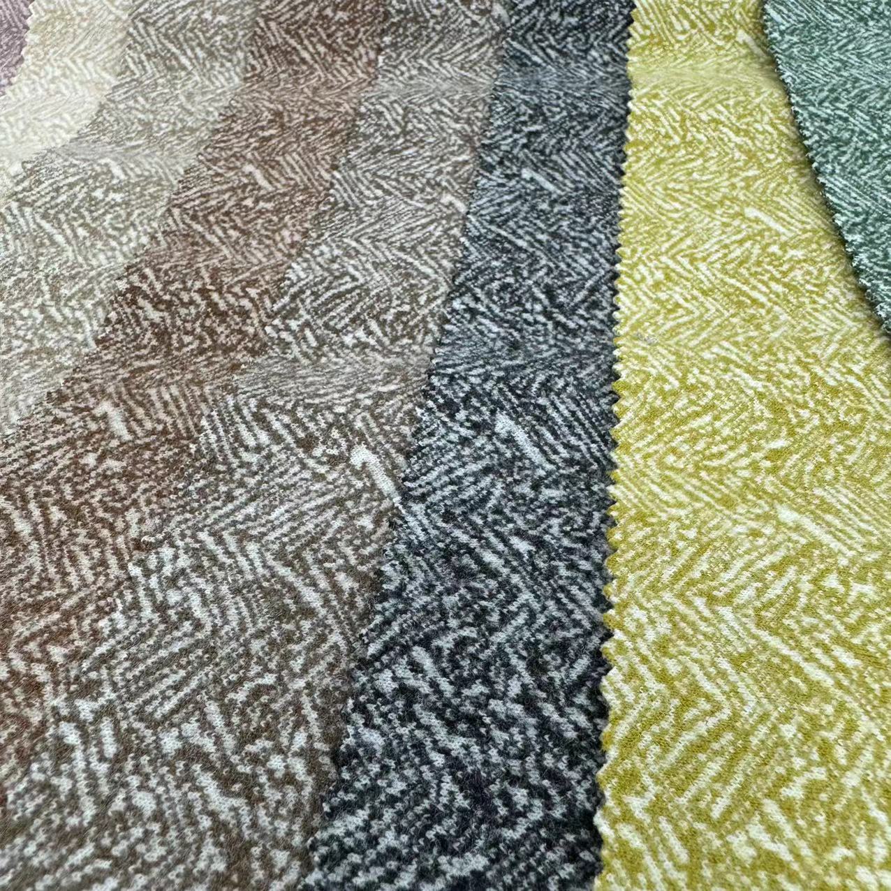 FZ-22127 100%Poly Knitted Jacquard Brushed Fabric Wholesale