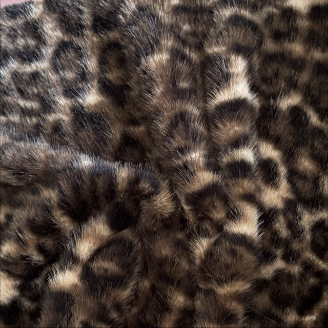 WT-24014 100% Polyester Printed Faux Fur Fabric Leopard Printed Fake Hair Like Rabbit Fur