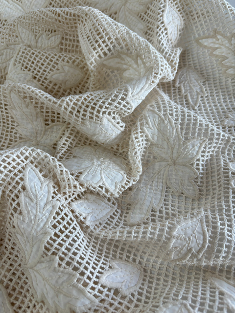 HDX-24099 Tulle ground Embroidery Fabric Wholesale